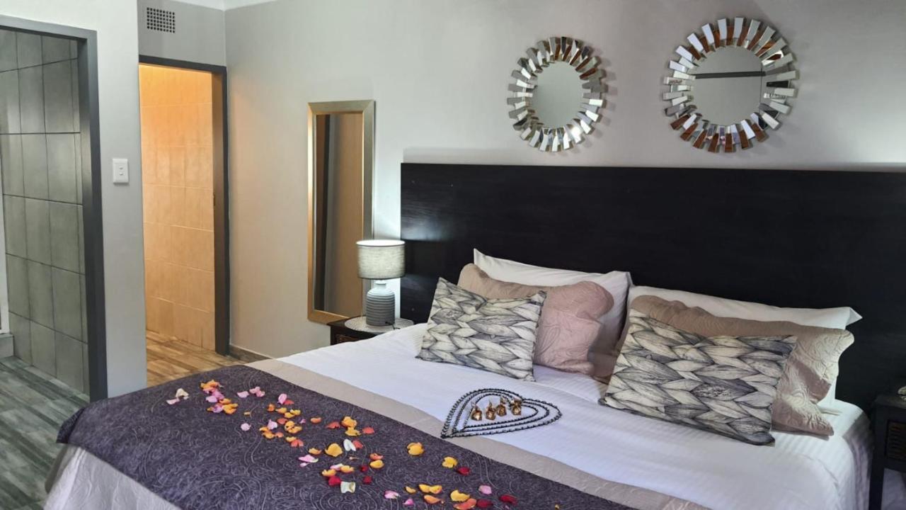 Gemstone Guest House Klerksdorp Luaran gambar