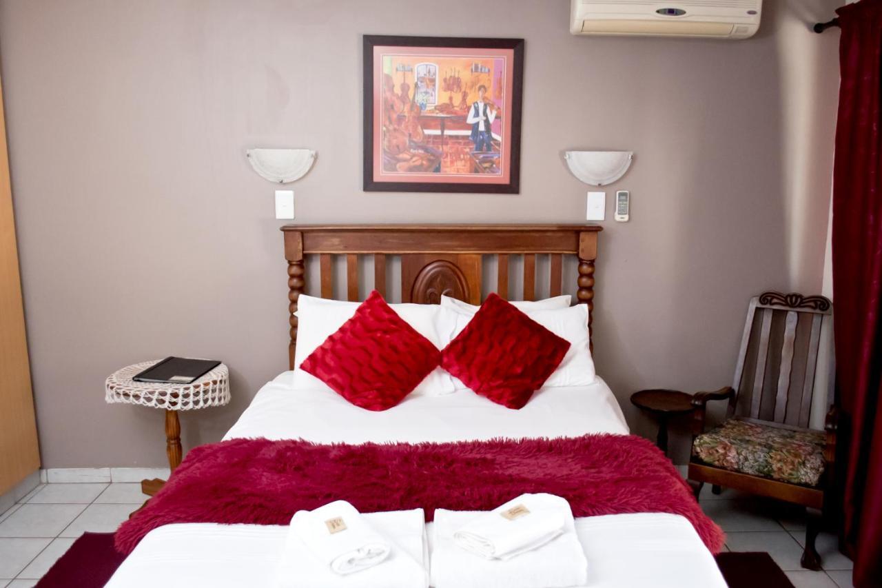 Gemstone Guest House Klerksdorp Luaran gambar