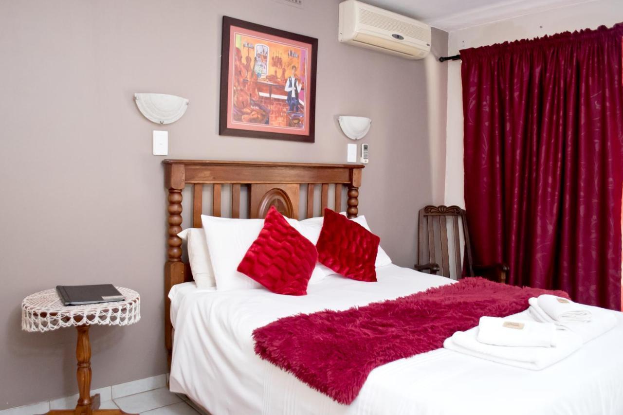 Gemstone Guest House Klerksdorp Luaran gambar